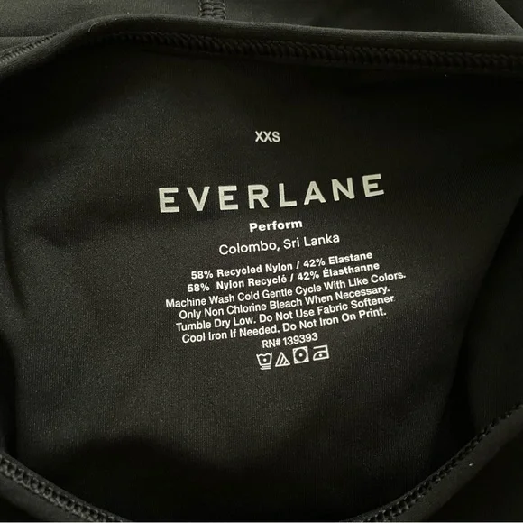 Everlane perform tank top size XXS - Picture 5 of 7